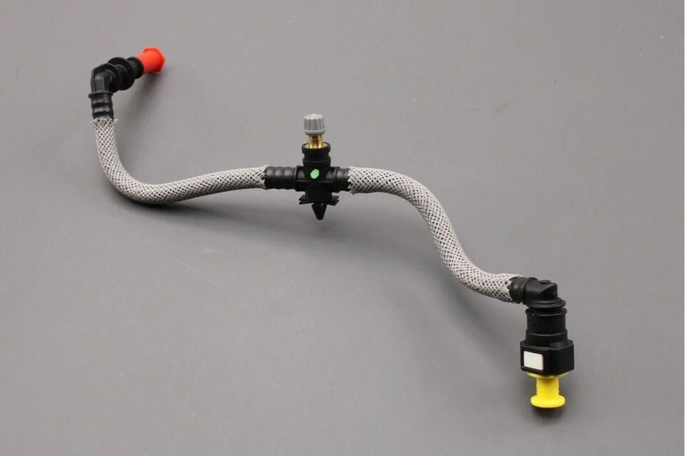 LR002477 - YAKIT HORTUMU