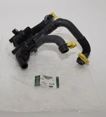 LR005819 - RADYATÖR HORTUM BAĞLANTISI 3.6