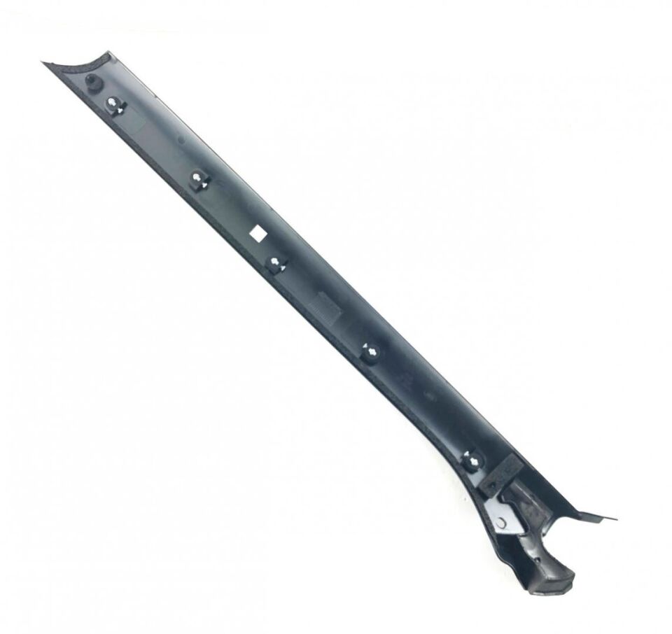 LR048338 - ÖN CAM DİREK ÇITASI SOL