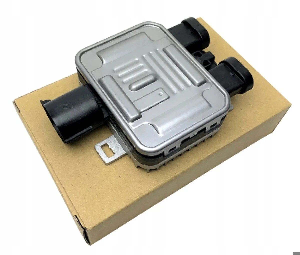 LR011905OE - KLİMA FAN BEYNİ