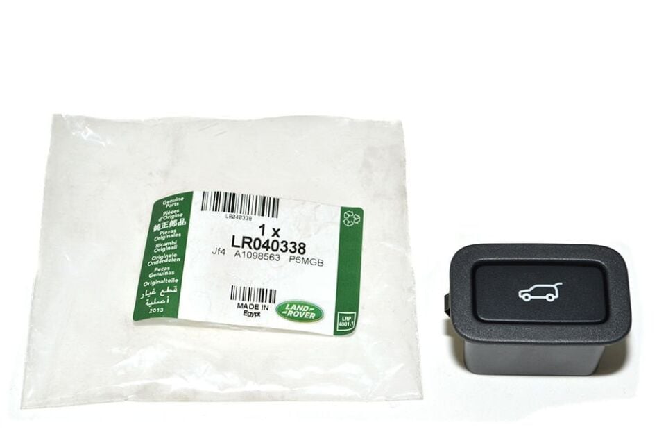LR040338 - ÜST BAGAJ DÜĞMESİ