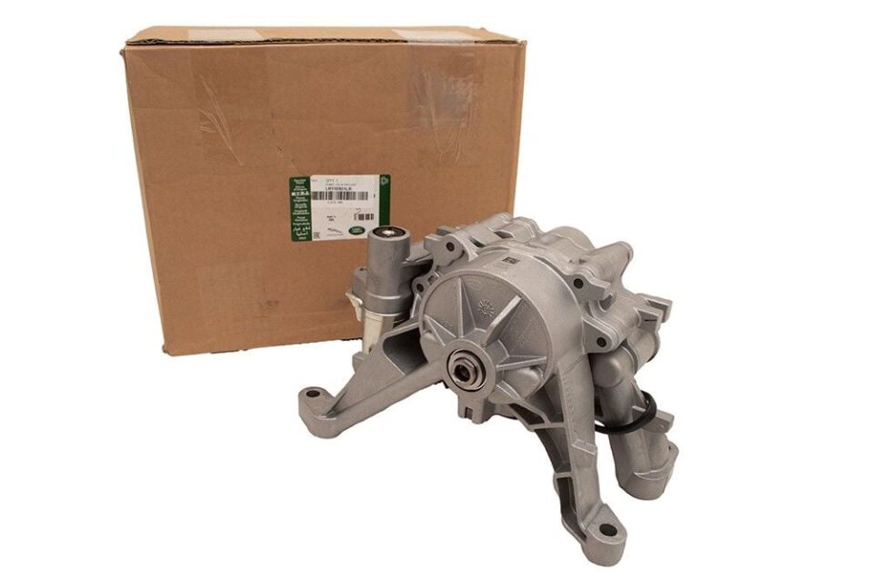 LR110501 - YAĞ POMPASI